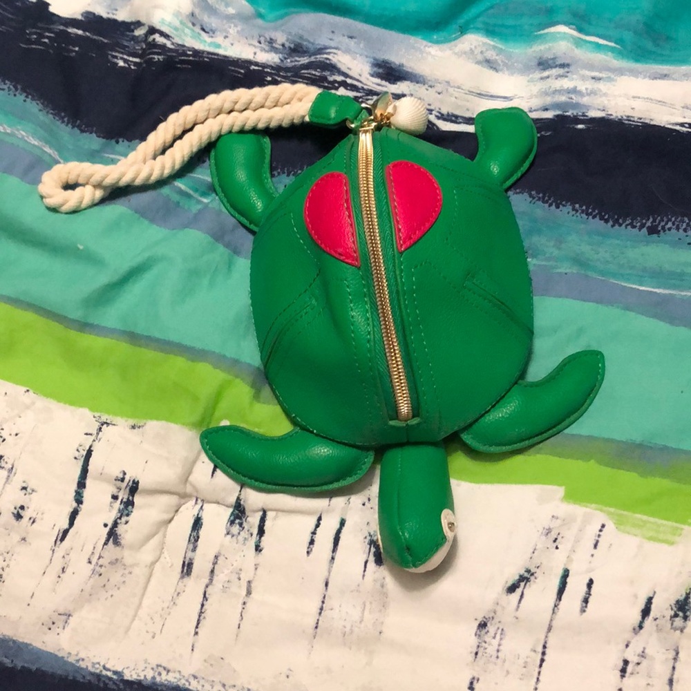 Betsey Johnson Turtle wristlet